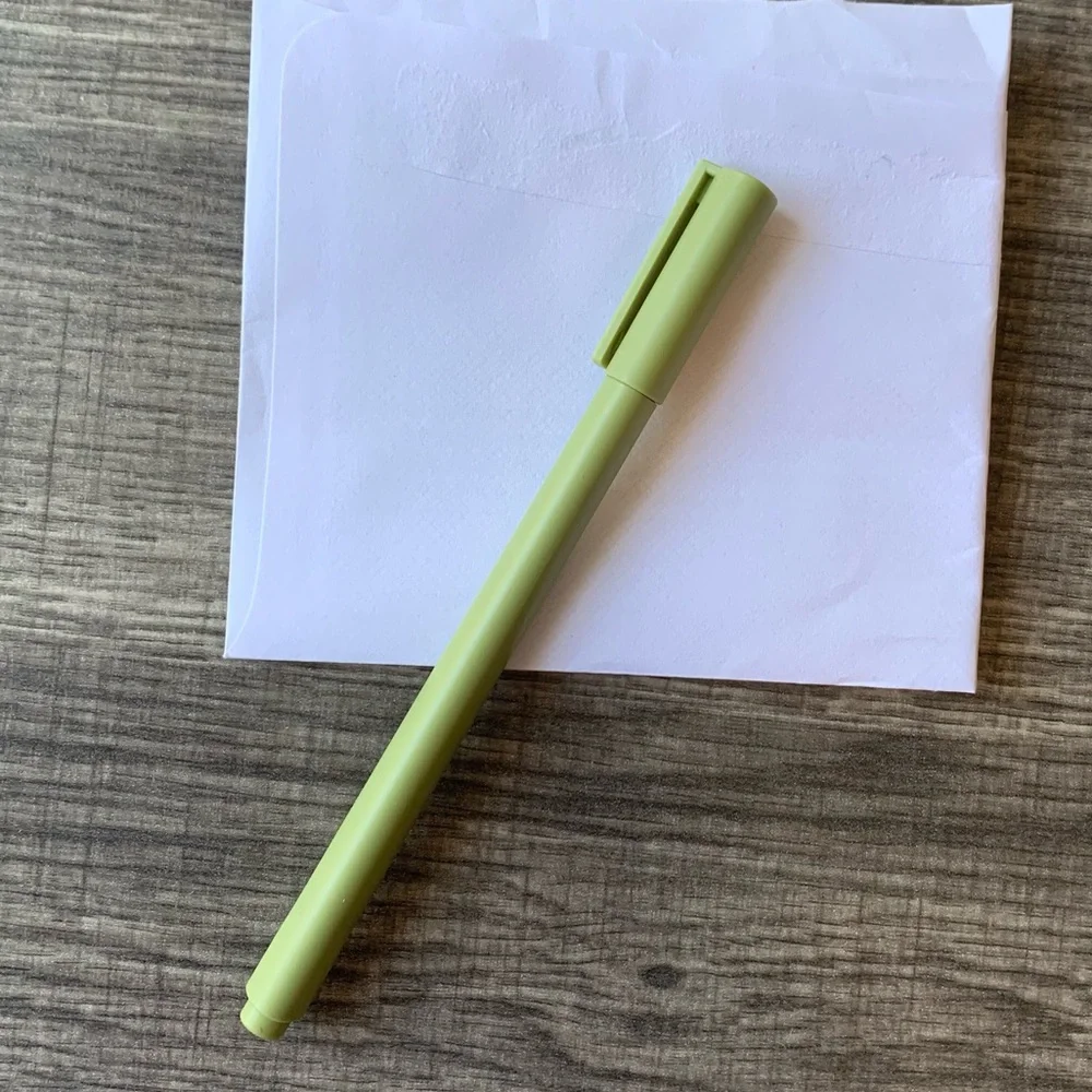 🍒🍒 (Bundle Only) Slim Green Infinity Pencil with Replacement Nibs